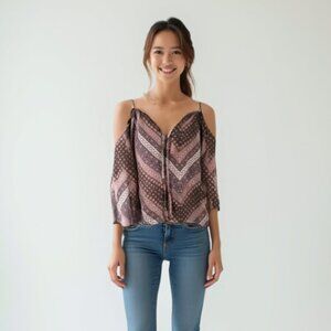 🌟Adora cold shoulder bohemian Top S